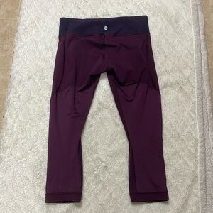 Lululemon capris, size 4‎ good used condition B1